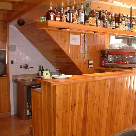 Hostal La Muntanya Кастелар де Н'Хуг Екстериор снимка