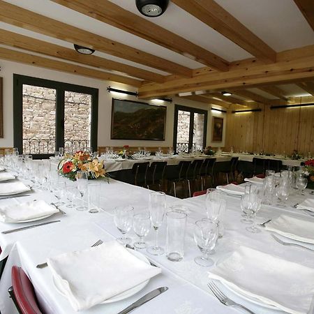 Hostal La Muntanya Кастелар де Н'Хуг Екстериор снимка